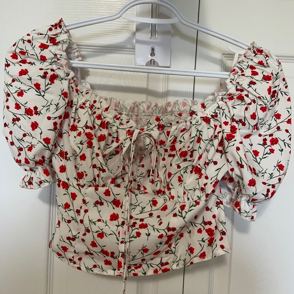 Crop top - Picture 1 of 2